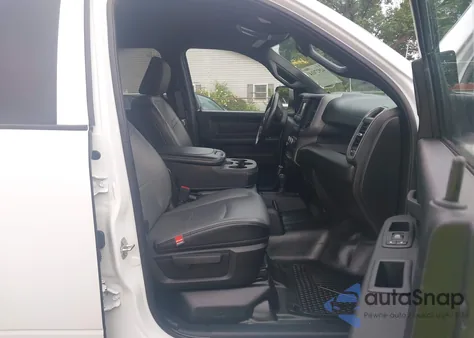 2022 Ram 2500 Tradesman 4X4 6'4 Box из США, поврежденный, VIN 3C6UR5CJ2NG232490